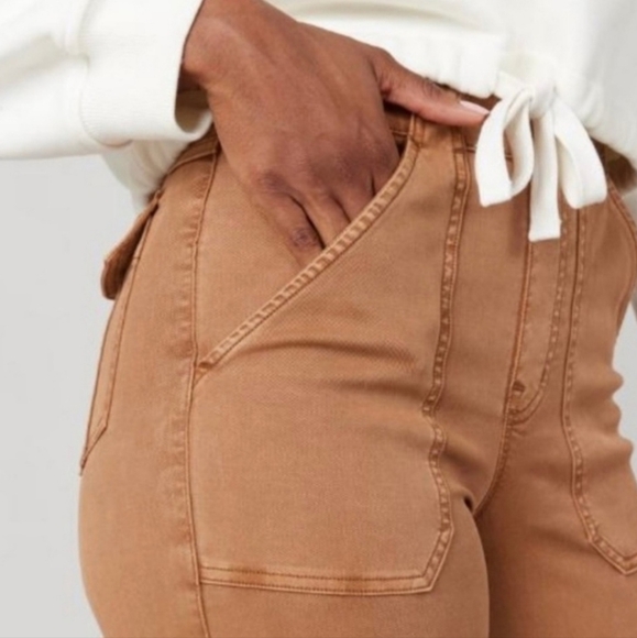 Spanx Honey Glow Stretch Twill Ankle Cargo Pants Size M Jeggings - Picture 4 of 11